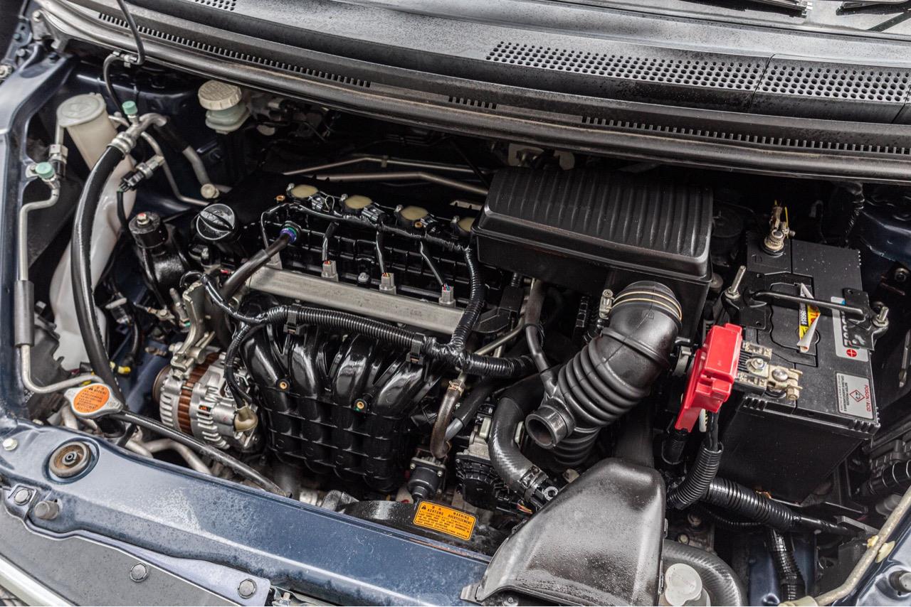 2010 Mitsubishi COLT PLUS