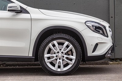 2015 Mercedes-Benz GLA250 - Thumbnail