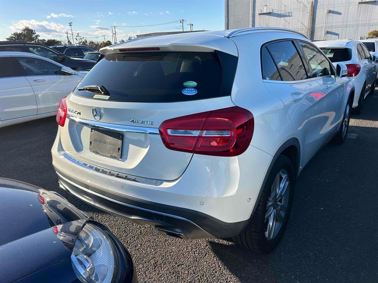 2015 Mercedes-Benz GLA250