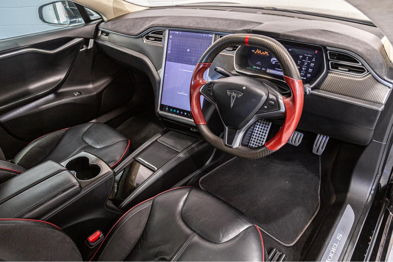 2014 TESLA MODEL S