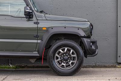 2019 Suzuki JIMNY SIERRA - Thumbnail