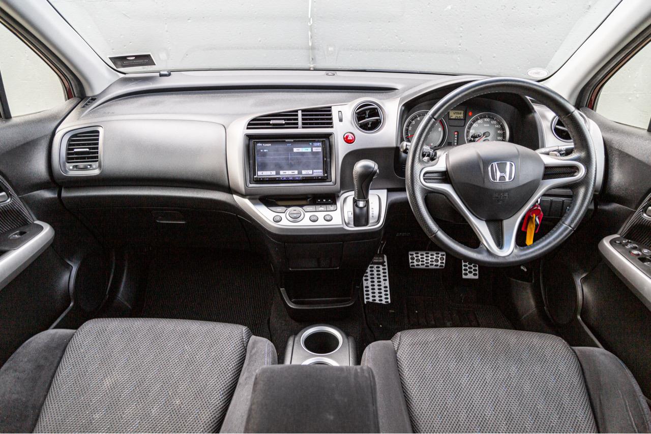 2012 Honda Stream