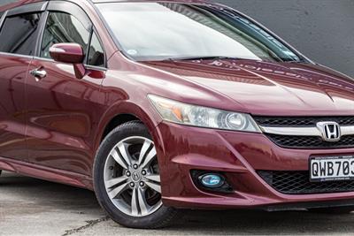 2012 Honda Stream - Thumbnail