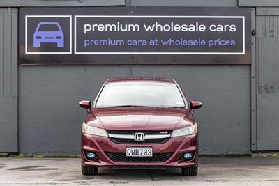 2012 Honda Stream - Thumbnail
