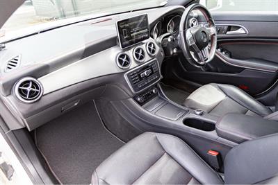 2014 Mercedes-Benz CLA - Thumbnail