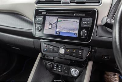 2018 Nissan Leaf - Thumbnail