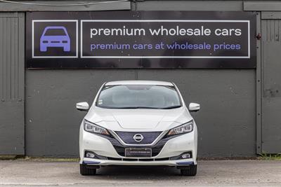 2018 Nissan Leaf - Thumbnail