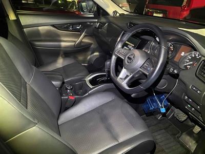 2020 Nissan X-Trail - Thumbnail