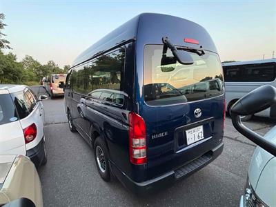 2020 Toyota HIACE - Thumbnail