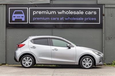 2015 Mazda Demio - Thumbnail