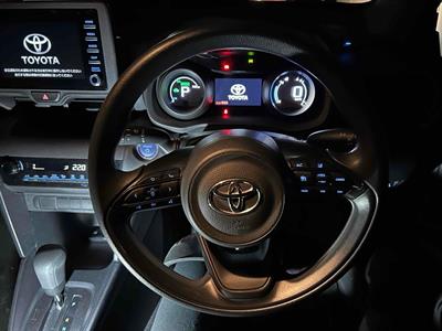 2022 Toyota YARIS CROSS - Thumbnail