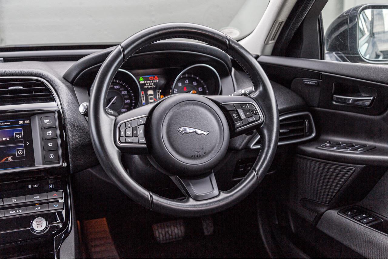 2015 Jaguar XE