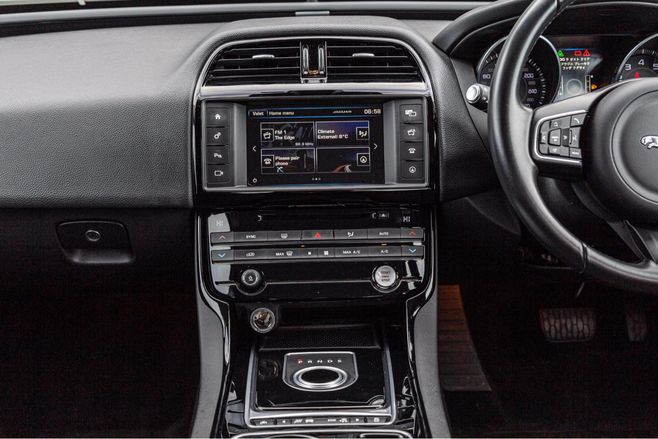 2015 Jaguar XE