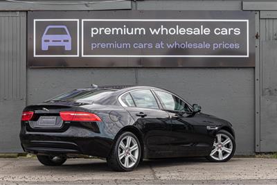 2015 Jaguar XE - Thumbnail
