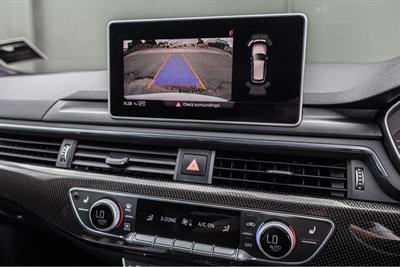 2017 Audi S4 AVANT 4WD - Thumbnail