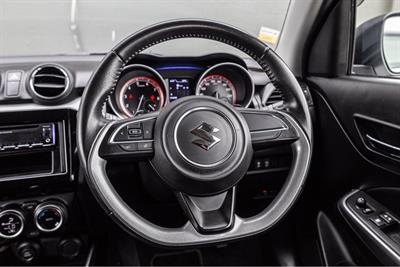 2017 Suzuki Swift - Thumbnail