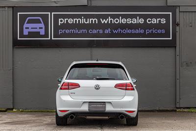 2015 Volkswagen GOLF GTI - Thumbnail