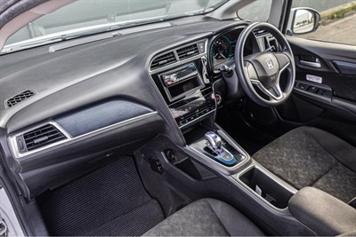 2015 Honda SHUTTLE - Thumbnail