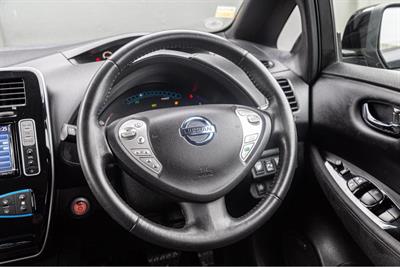 2014 Nissan Leaf - Thumbnail