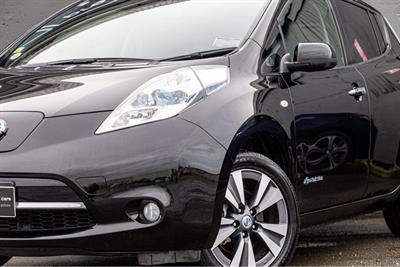2014 Nissan Leaf - Thumbnail
