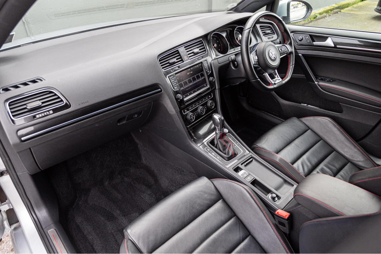 2014 Volkswagen GOLF GTI