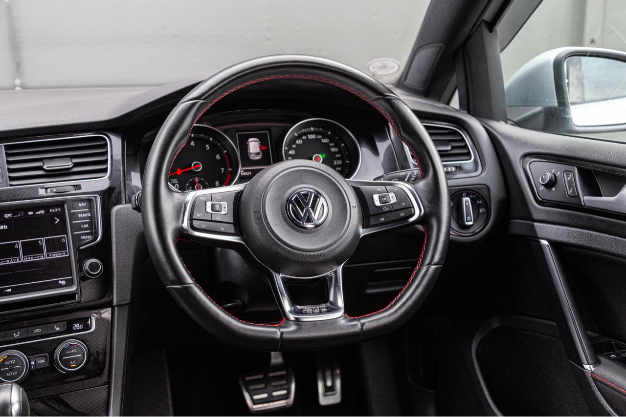 2014 Volkswagen GOLF GTI